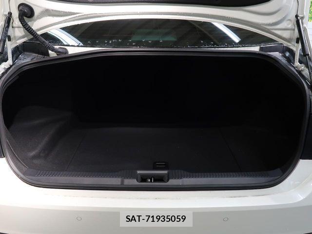 Toyota CROWN SEDAN 2020-09 8035044-10