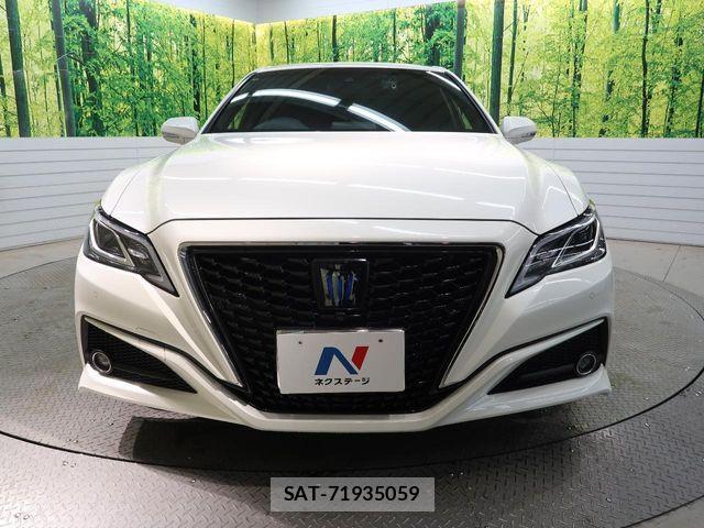 Toyota CROWN SEDAN 2020-09 8035044-14