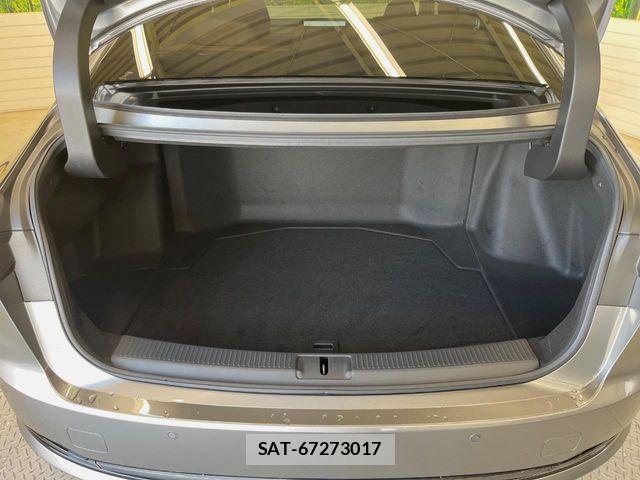 Toyota CROWN SEDAN 2024-11 8035033-11
