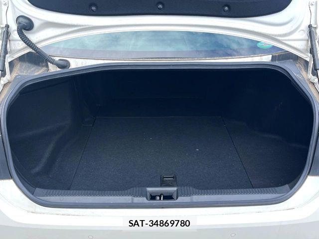 Toyota CROWN SEDAN 2019-04 8035062-9