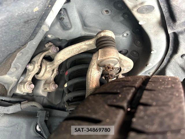 Toyota CROWN SEDAN 2019-04 8035062-19
