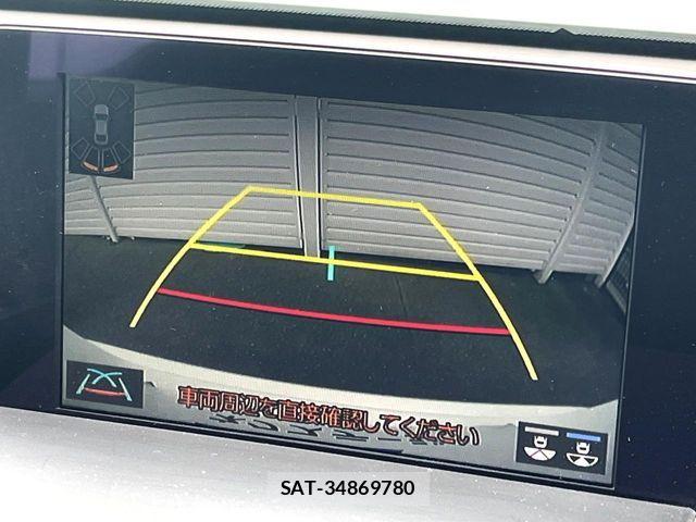 Toyota CROWN SEDAN 2019-04 8035062-4