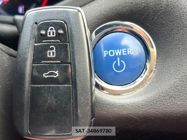 Toyota CROWN SEDAN 2019-04 8035062-6