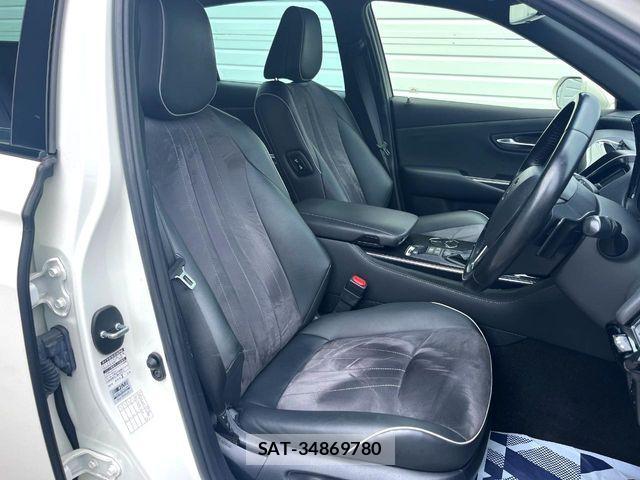 Toyota CROWN SEDAN 2019-04 8035062-7
