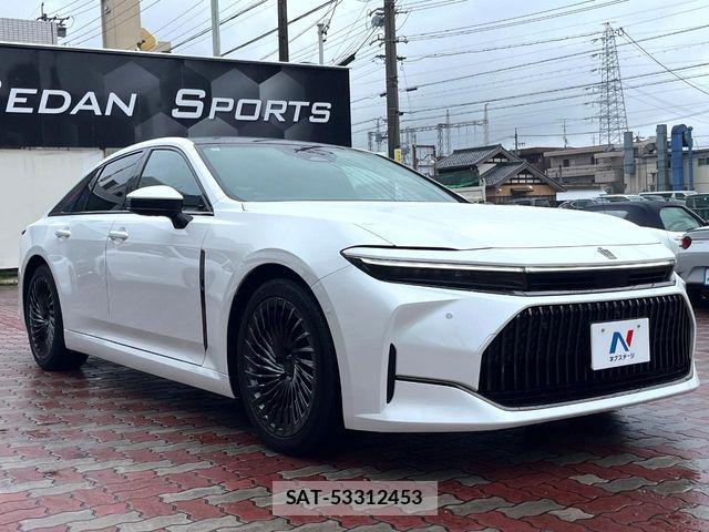 Toyota CROWN SEDAN 2024-12 8035035-15