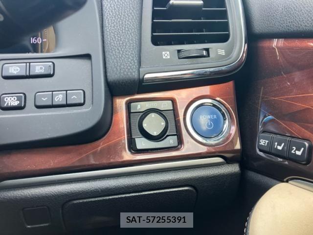 Toyota CROWN SEDAN 2014-11 8035071-15