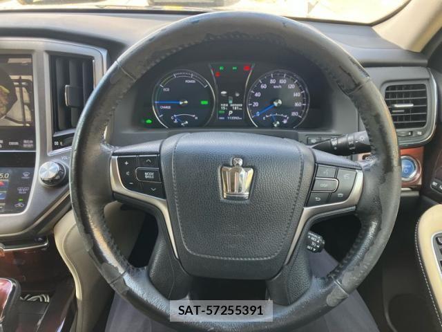 Toyota CROWN SEDAN 2014-11 8035071-16
