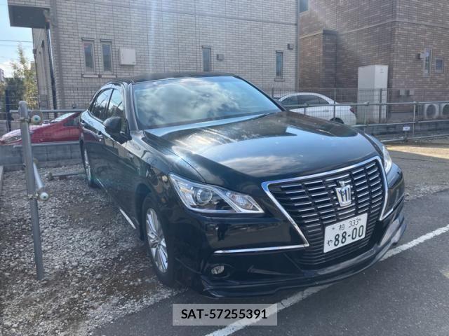 Toyota CROWN SEDAN 2014-11 8035071-2