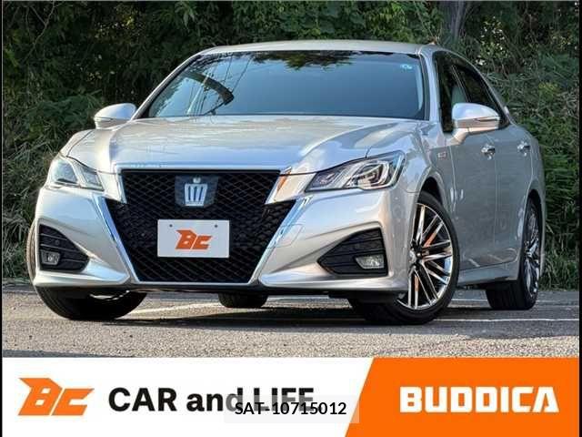 Toyota CROWN SEDAN 2017-04 8035069-0