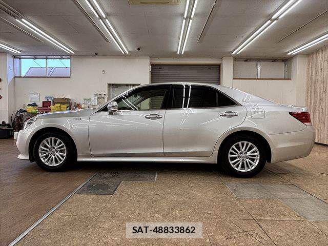Toyota CROWN SEDAN 2015-12 8035067-19