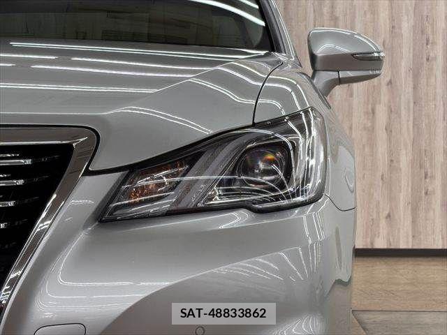Toyota CROWN SEDAN 2015-12 8035067-20