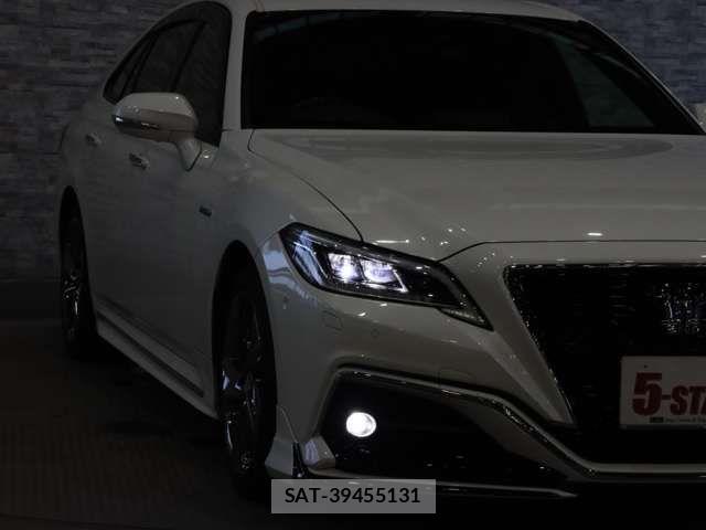 Toyota CROWN SEDAN 2018-10 8035060-14