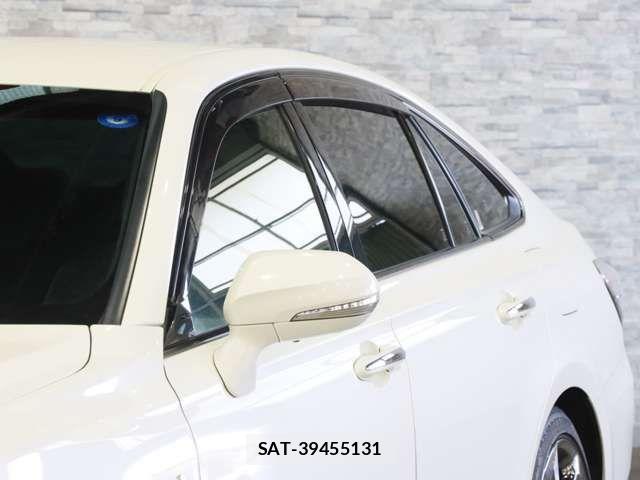 Toyota CROWN SEDAN 2018-10 8035060-15