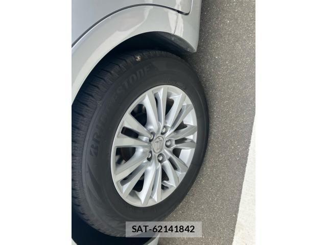 Toyota CROWN SEDAN 2013-11 8035070-6