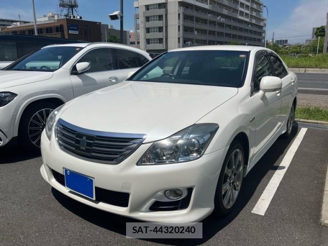 Toyota CROWN SEDAN 2009-05 8035073-0