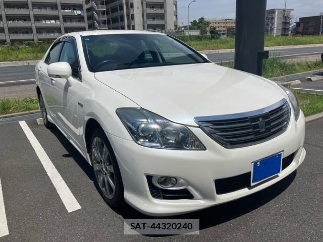 Toyota CROWN SEDAN 2009-05 8035073-1