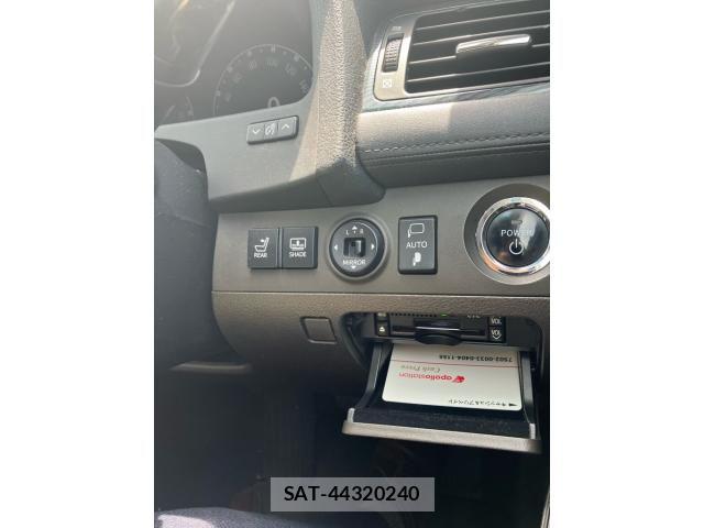 Toyota CROWN SEDAN 2009-05 8035073-19