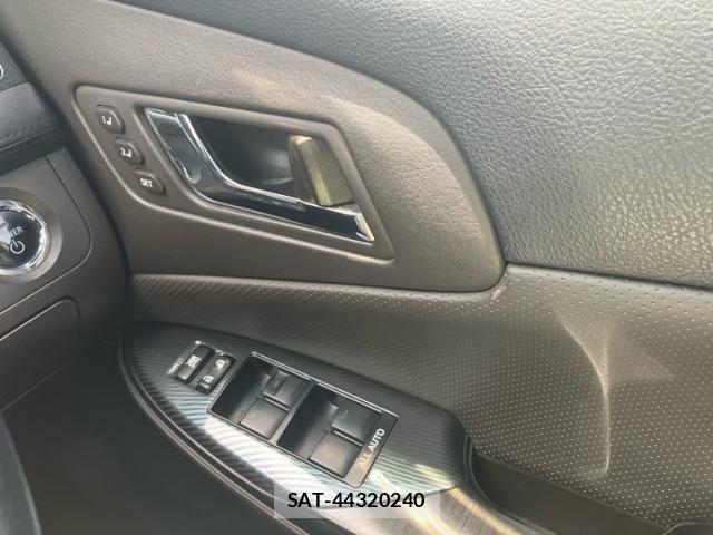 Toyota CROWN SEDAN 2009-05 8035073-20