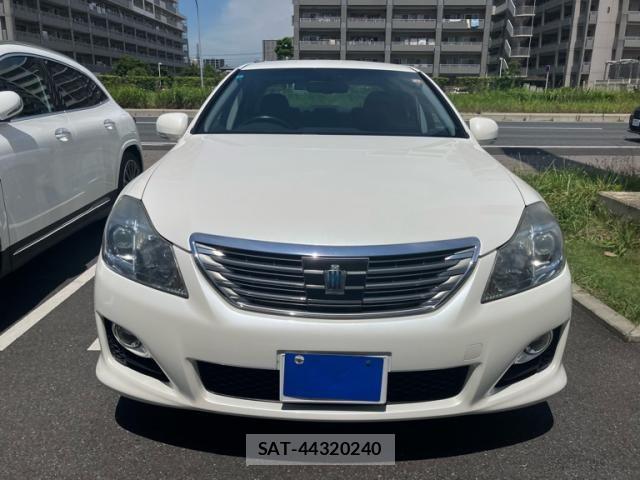 Toyota CROWN SEDAN 2009-05 8035073-2