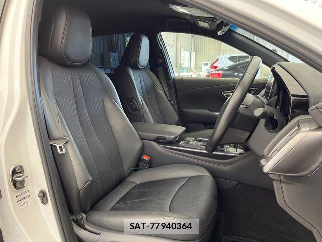 Toyota CROWN SEDAN 2021-02 8035037-10