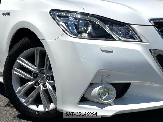 Toyota CROWN SEDAN 2013-08 8035057-16