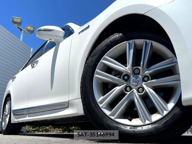 Toyota CROWN SEDAN 2013-08 8035057-17