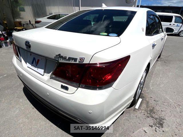 Toyota CROWN SEDAN 2013-08 8035057-19