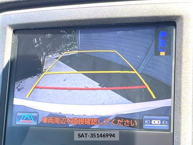 Toyota CROWN SEDAN 2013-08 8035057-3