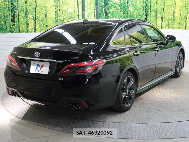 Toyota CROWN SEDAN 2020-05 8035042-15