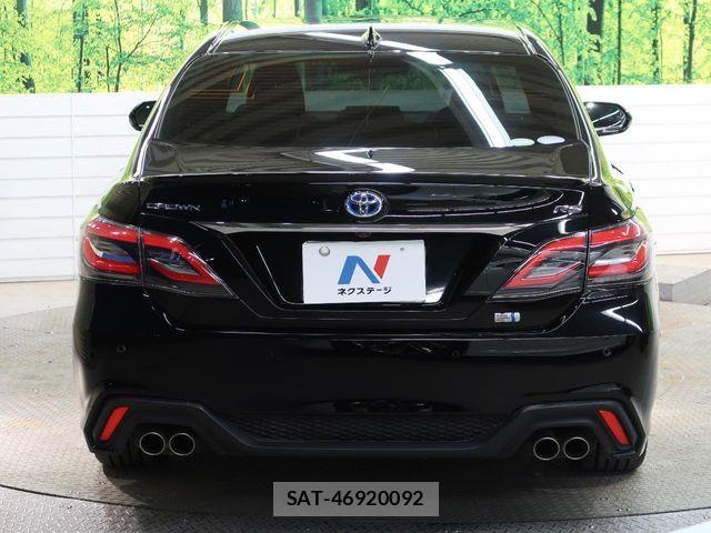 Toyota CROWN SEDAN 2020-05 8035042-17