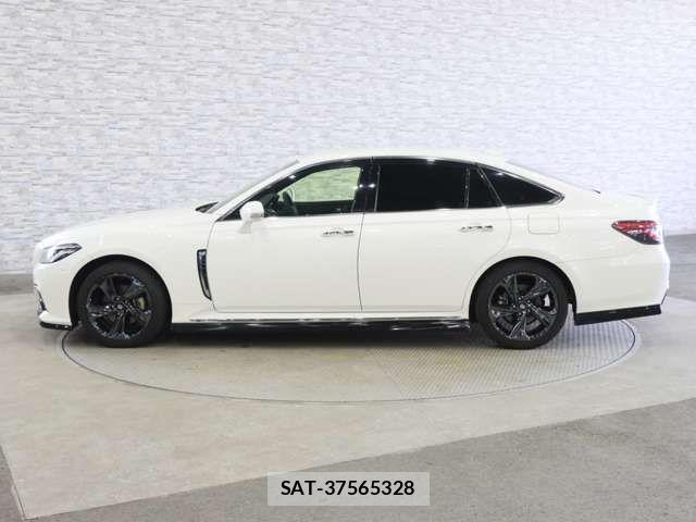 Toyota CROWN SEDAN 2021-06 8035047-12