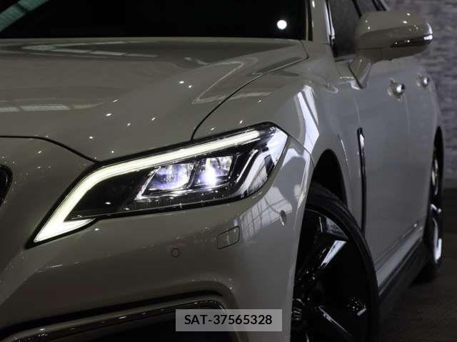 Toyota CROWN SEDAN 2021-06 8035047-15