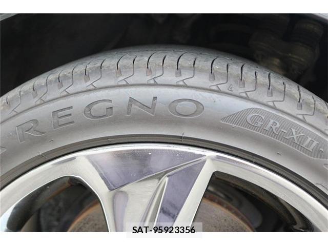Toyota CROWN SEDAN 2019-08 8073395-19