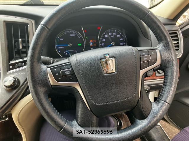 Toyota CROWN SEDAN 2014-07 8073403-14