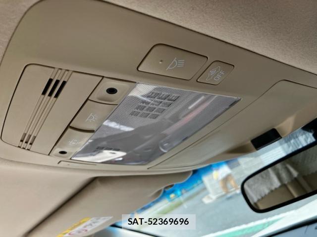Toyota CROWN SEDAN 2014-07 8073403-17