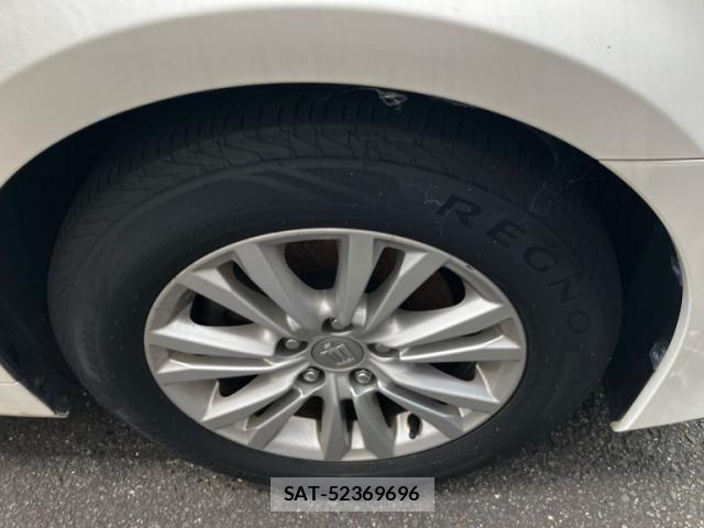 Toyota CROWN SEDAN 2014-07 8073403-3