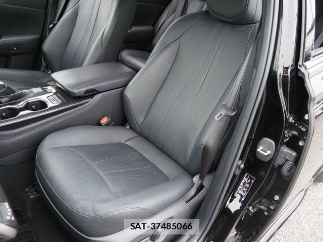 Toyota CROWN SEDAN 2021-06 8073386-12