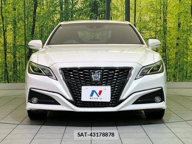 Toyota CROWN SEDAN 2020-12 8073388-13