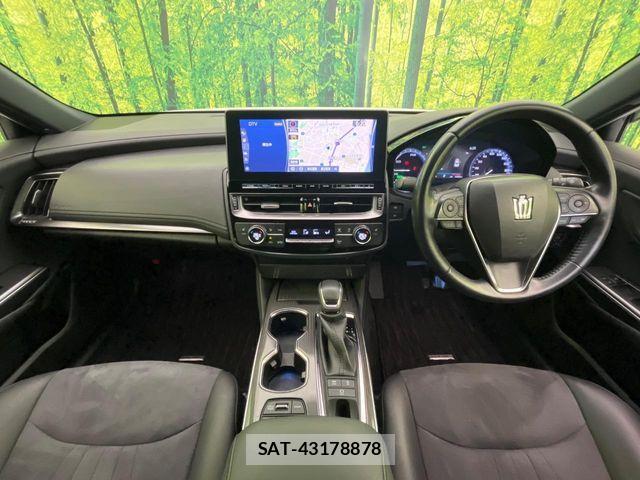 Toyota CROWN SEDAN 2020-12 8073388-1