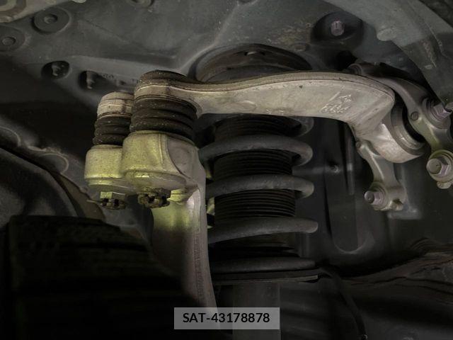 Toyota CROWN SEDAN 2020-12 8073388-19