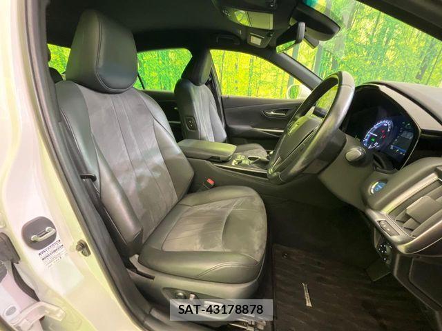 Toyota CROWN SEDAN 2020-12 8073388-7