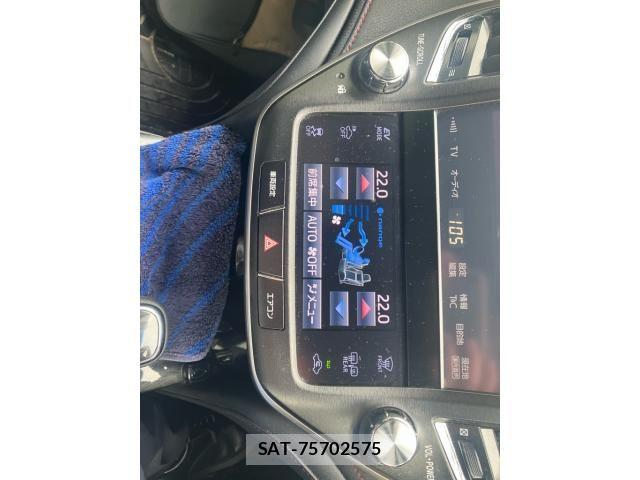 Toyota CROWN SEDAN 2016-03 8073400-21