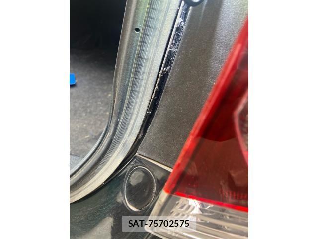 Toyota CROWN SEDAN 2016-03 8073400-26
