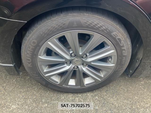 Toyota CROWN SEDAN 2016-03 8073400-6