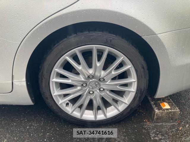 Toyota CROWN SEDAN 2013-03 8073401-11