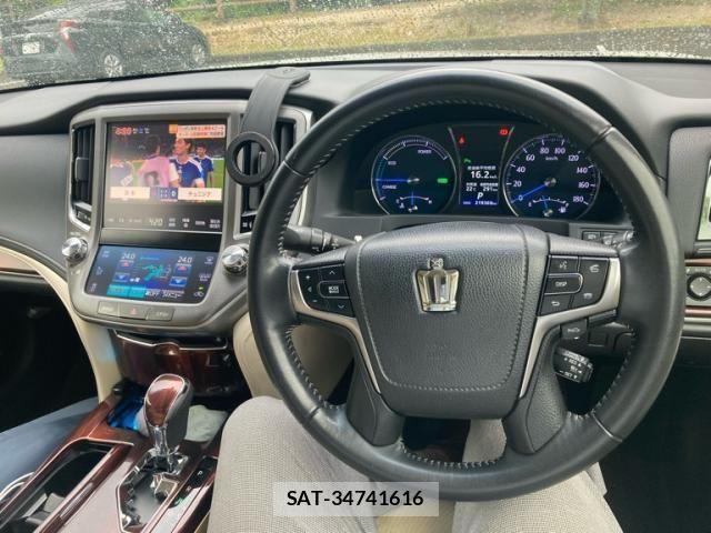 Toyota CROWN SEDAN 2013-03 8073401-13