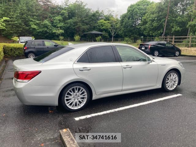 Toyota CROWN SEDAN 2013-03 8073401-8