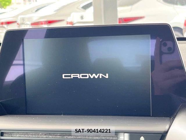 Toyota CROWN SEDAN 2018-11 8073393-2