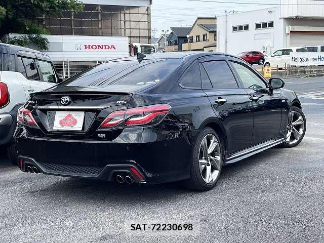 Toyota CROWN SEDAN 2019-03 8073394-2