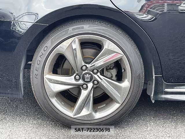 Toyota CROWN SEDAN 2019-03 8073394-3